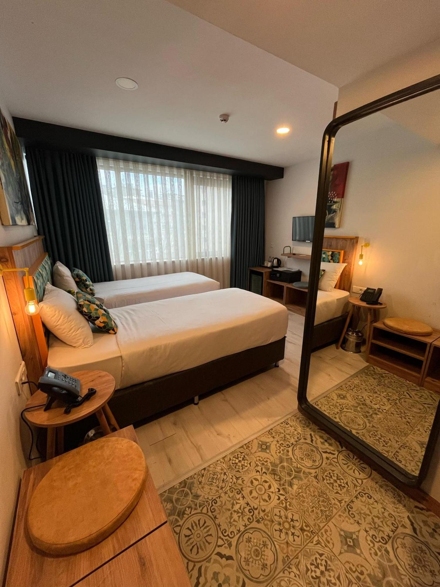 The Gate Kadikoey Downtown Otel 4*