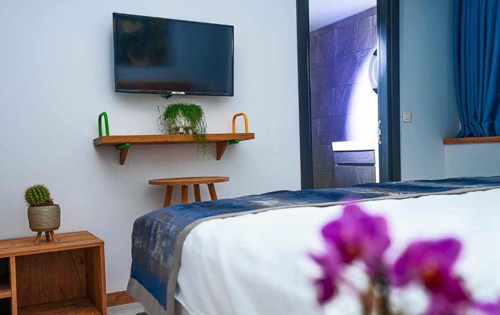 The Gate Kadikoey Downtown 4*
