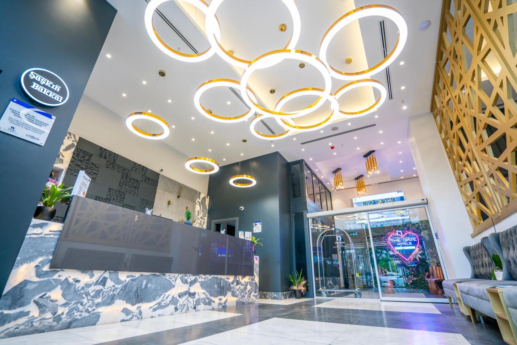 Otel The Gate Kadikoey Downtown 4*